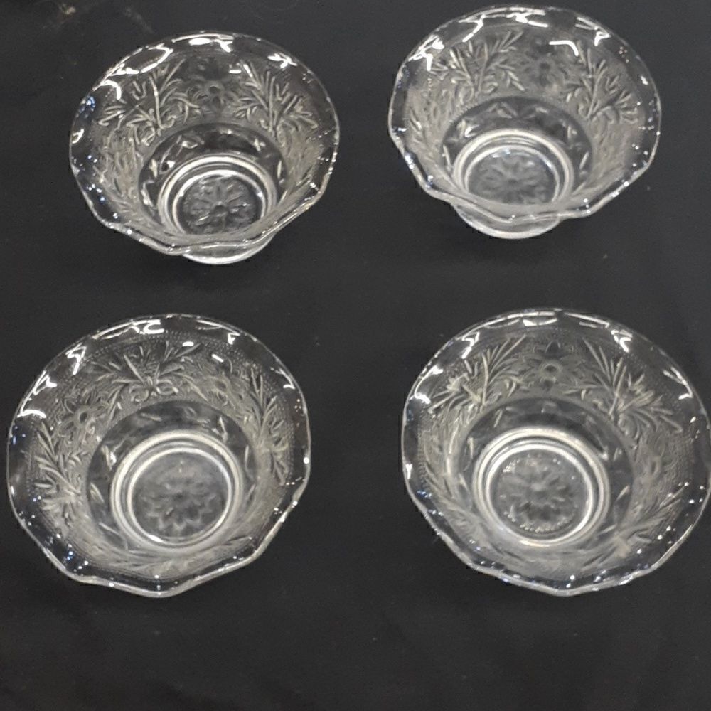 4 pc.‎ Anchor Hocking vintage MCM sandwich ruffled custard/dessert cups